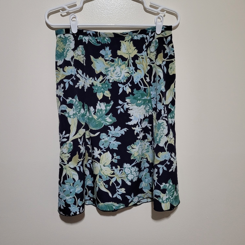 Norton‎ McNaughton Black Floral Skirt 10